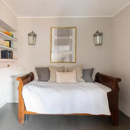 Penthouse In Piazza Venezia With Terrace Apartment