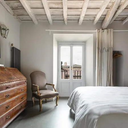 Penthouse In Piazza Venezia With Terrace * Rome