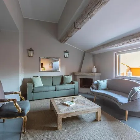 Penthouse In Piazza Venezia With Terrace Apartment *